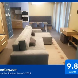https://blonde-river-apartman-kalvaria.szeged-hotels.com